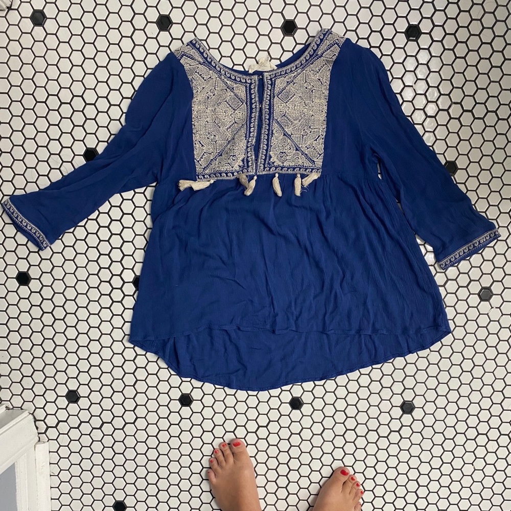Entro top size small Anthropologie